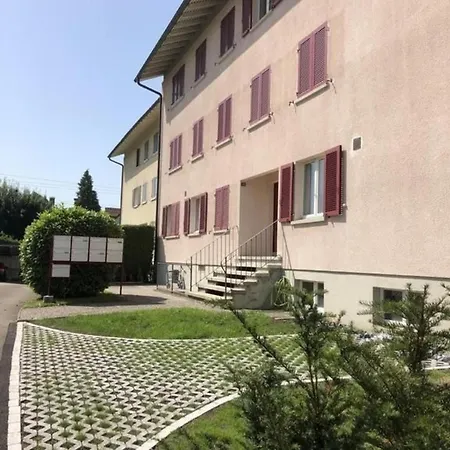 Apartment 3-zimmer Am Zuerichsee *